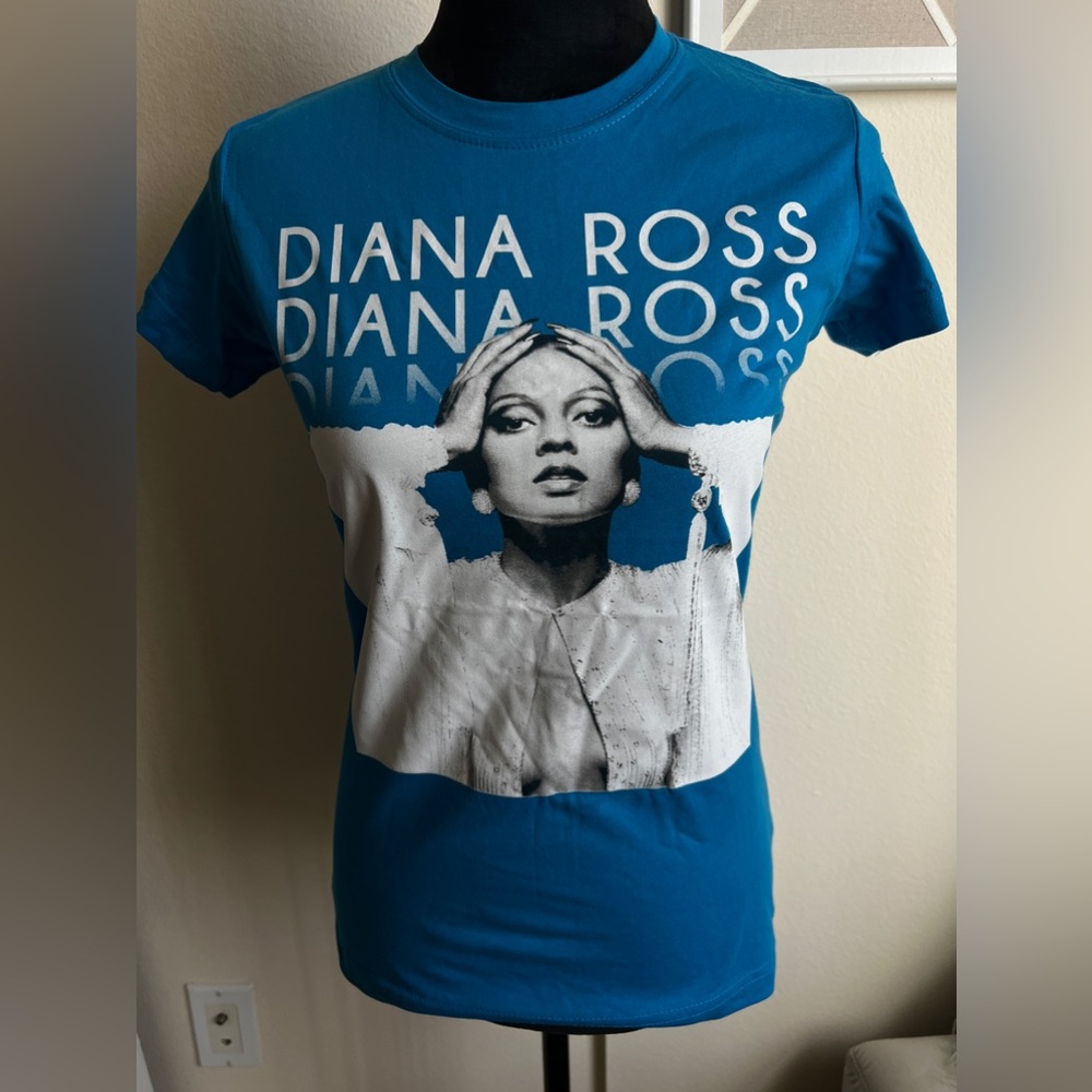 Diana Ross "Elegance" Women's T-Shirt from 2022 Hollywood Bowl Concert
